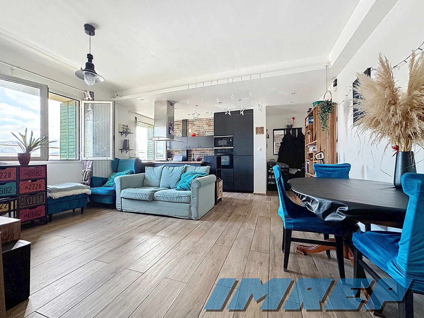 1072-Bel appartement T4 de 67m2 belle vue Saint-Giniez 13008 MARSEILL