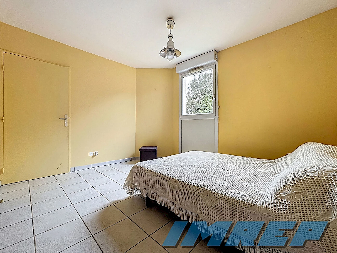 1064-Exclusivité : Grand appartement T4 - 90m2 traversant avec terras
