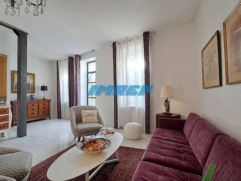 1037-Charmante maison de ville Type 5 - 13009 MARSEILLE réf : 1037