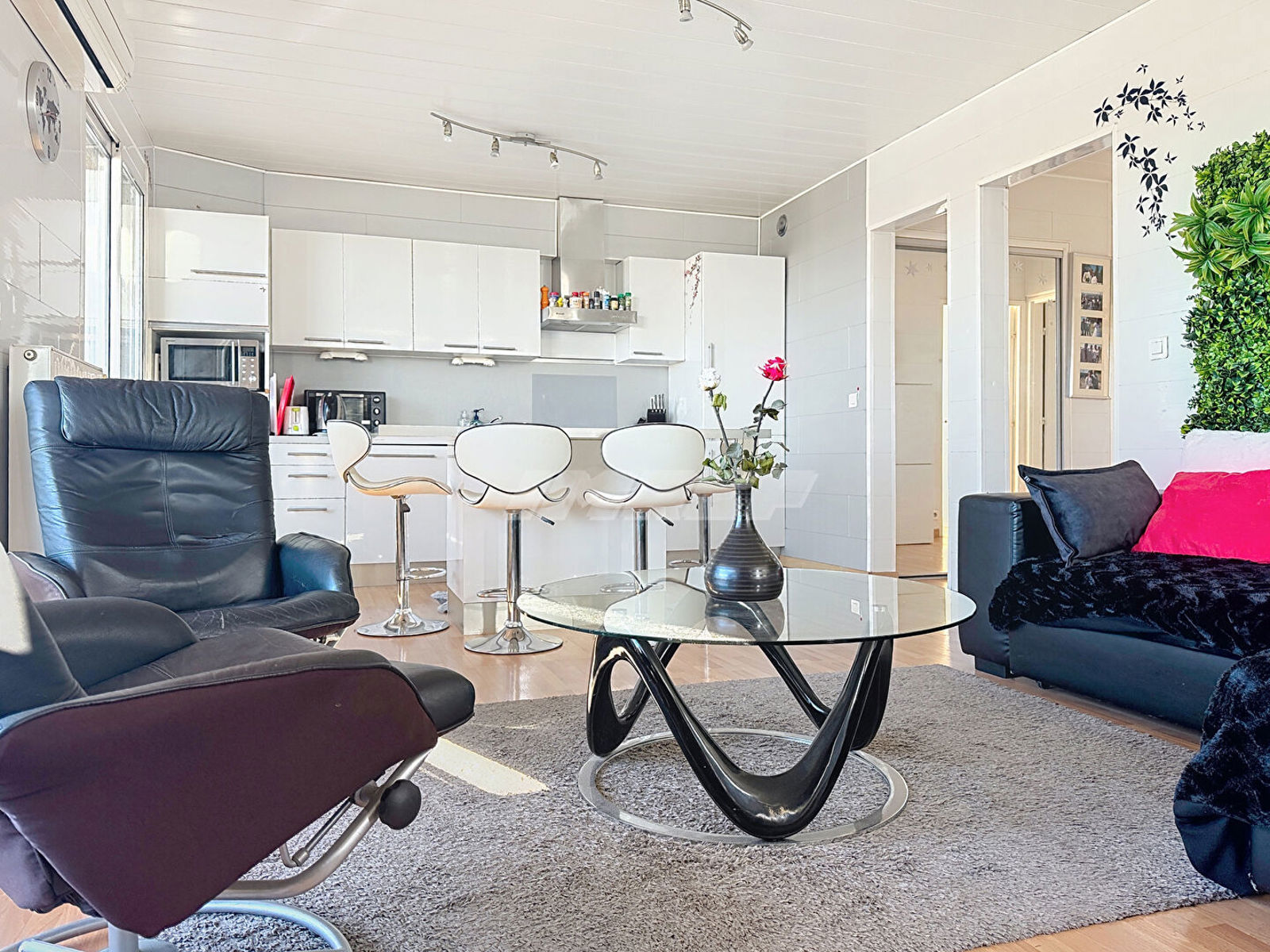 13010 Saint Tronc T4 78 m2 balcon cave - 5