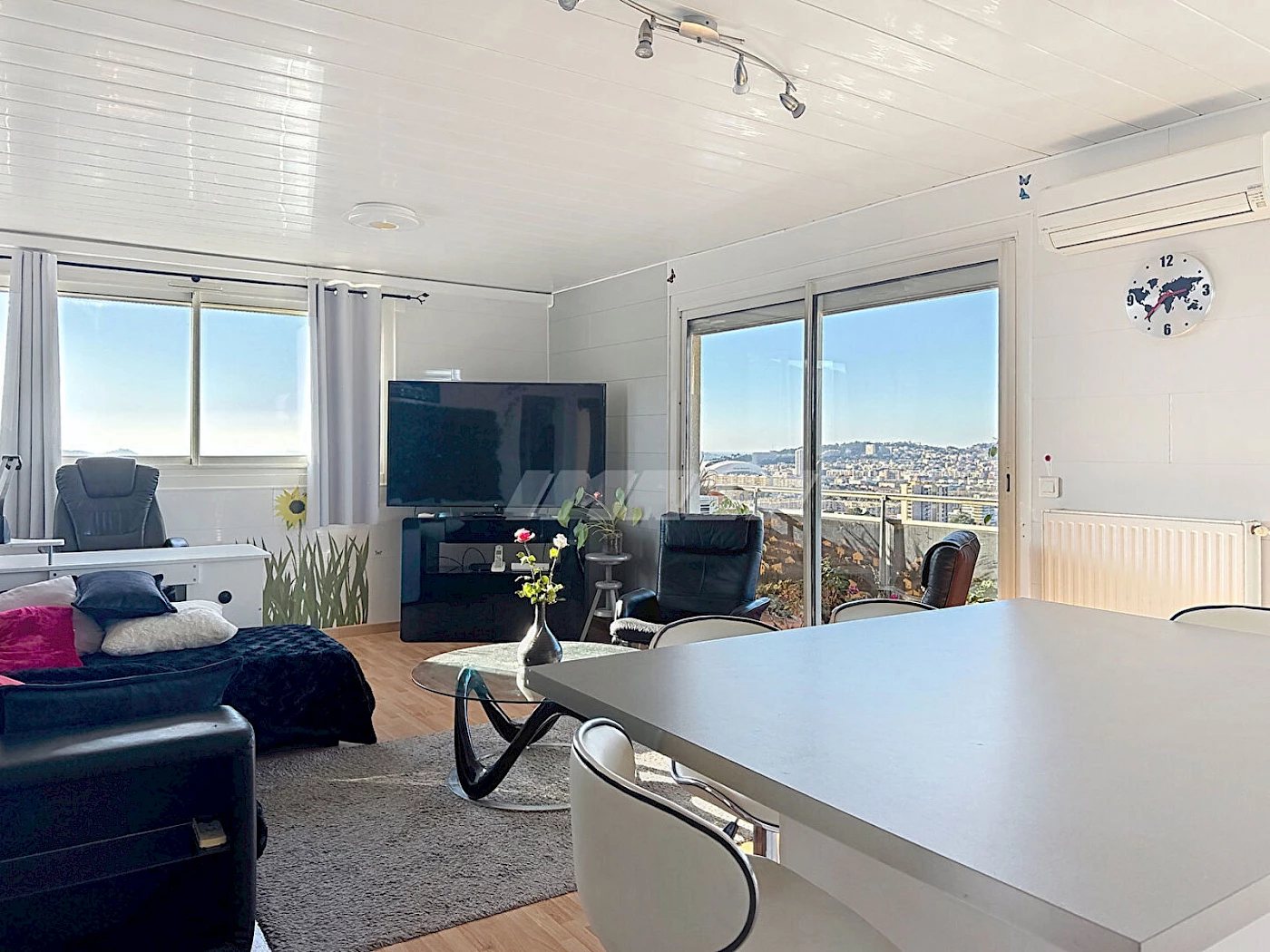 13010 Saint Tronc T4 78 m2 balcon cave