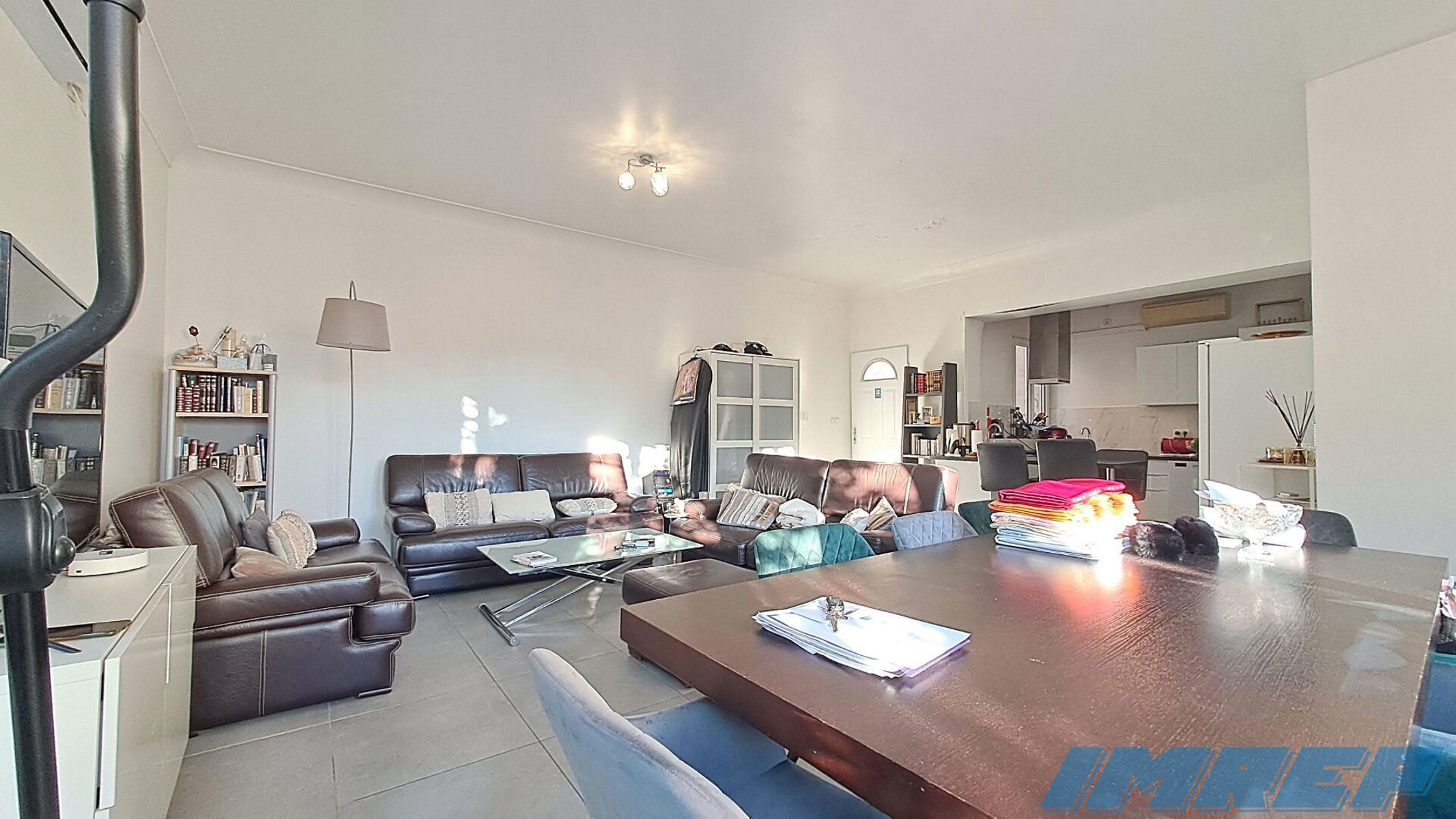 1010-EXCLUSIVITE Maison 224m2 composée de 5 appartements - 13009 MARS - 3