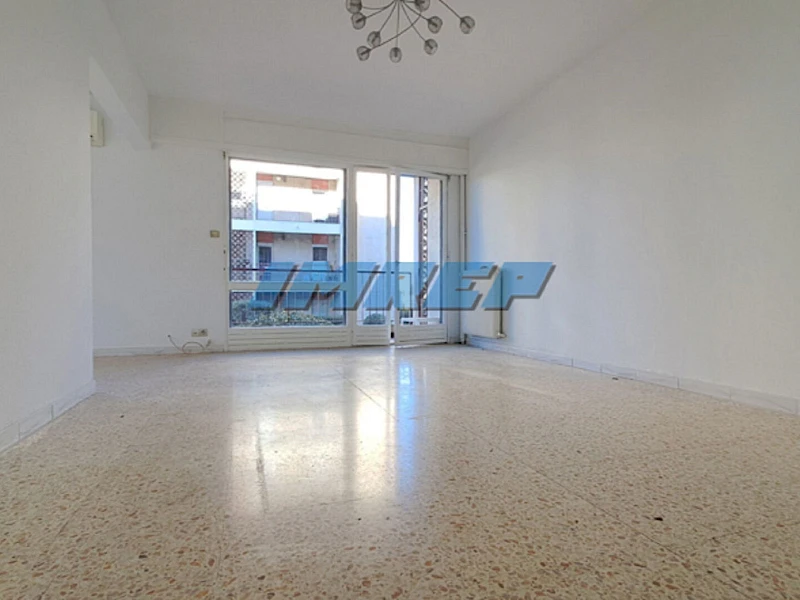 791-Grand T3/4 lumineux balcon cave et parking - 13010 MARSEILLE