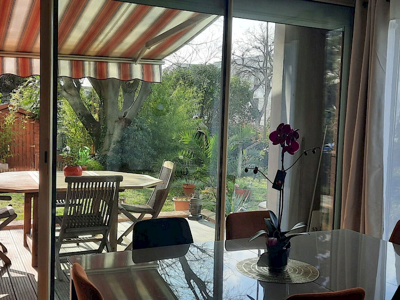 1068-13009 CABOT   4 PIECES EN REZ DE JARDIN  T.B.ETAT  PARK PRIVE