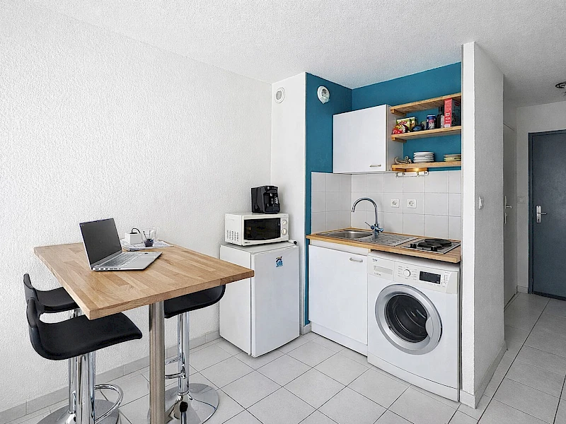 13005 Saint Pierre Studio de 18 m2