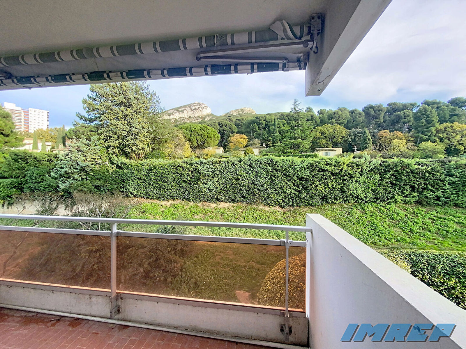 1022-13010 saint tronc type 4  82 m2 balcon cave parking - 4