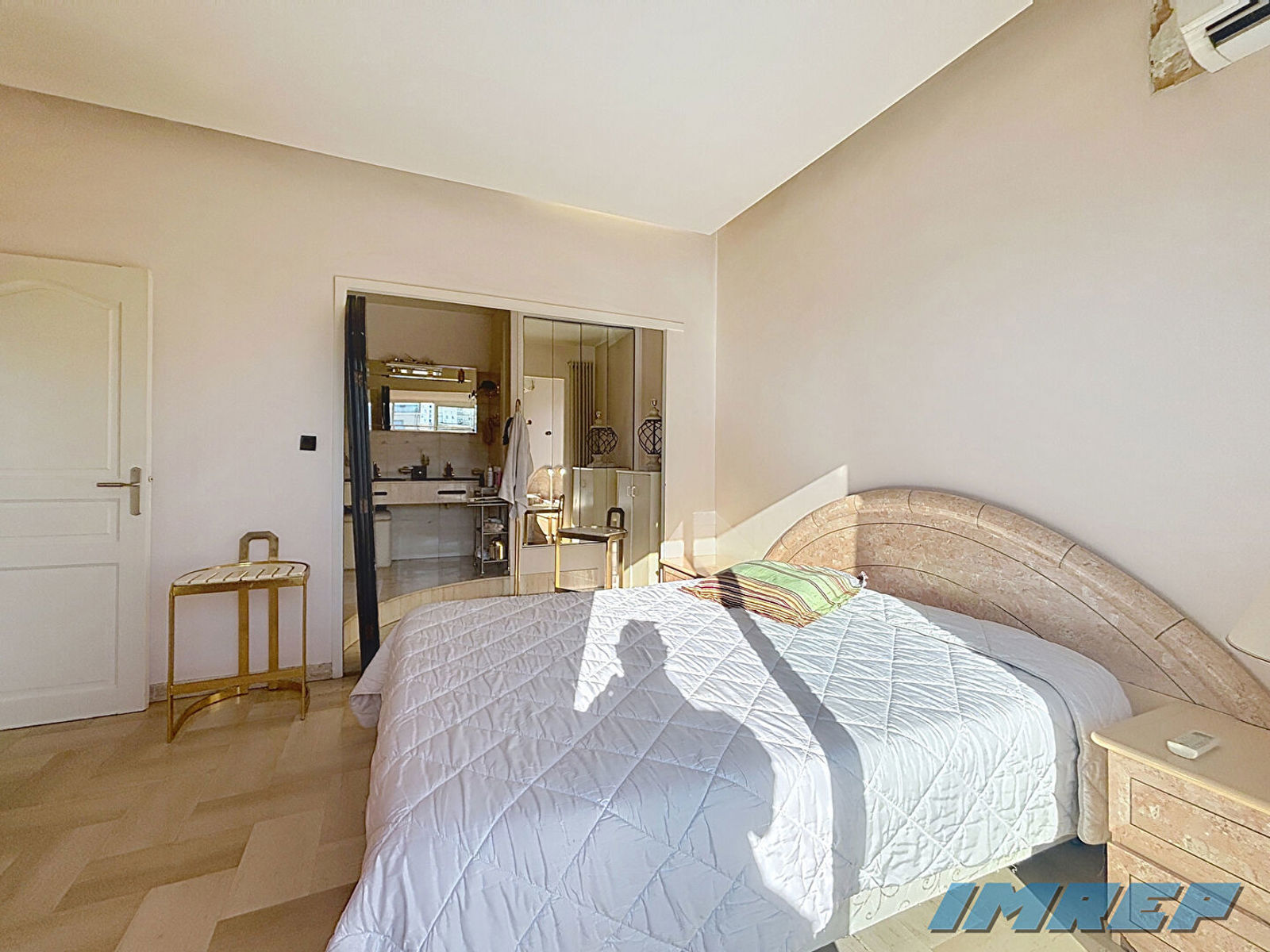 961-13010   Coeur du Village  de Saint  loup belle Maison de 188 m2 - 8