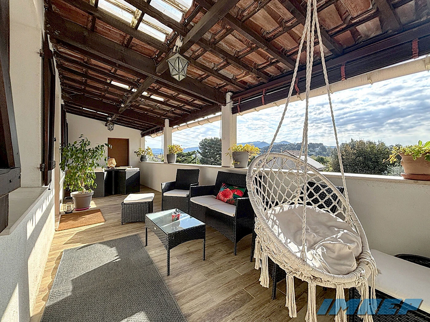 948-13013 Plan de Cuques Maison  avec jardin  piscine garage