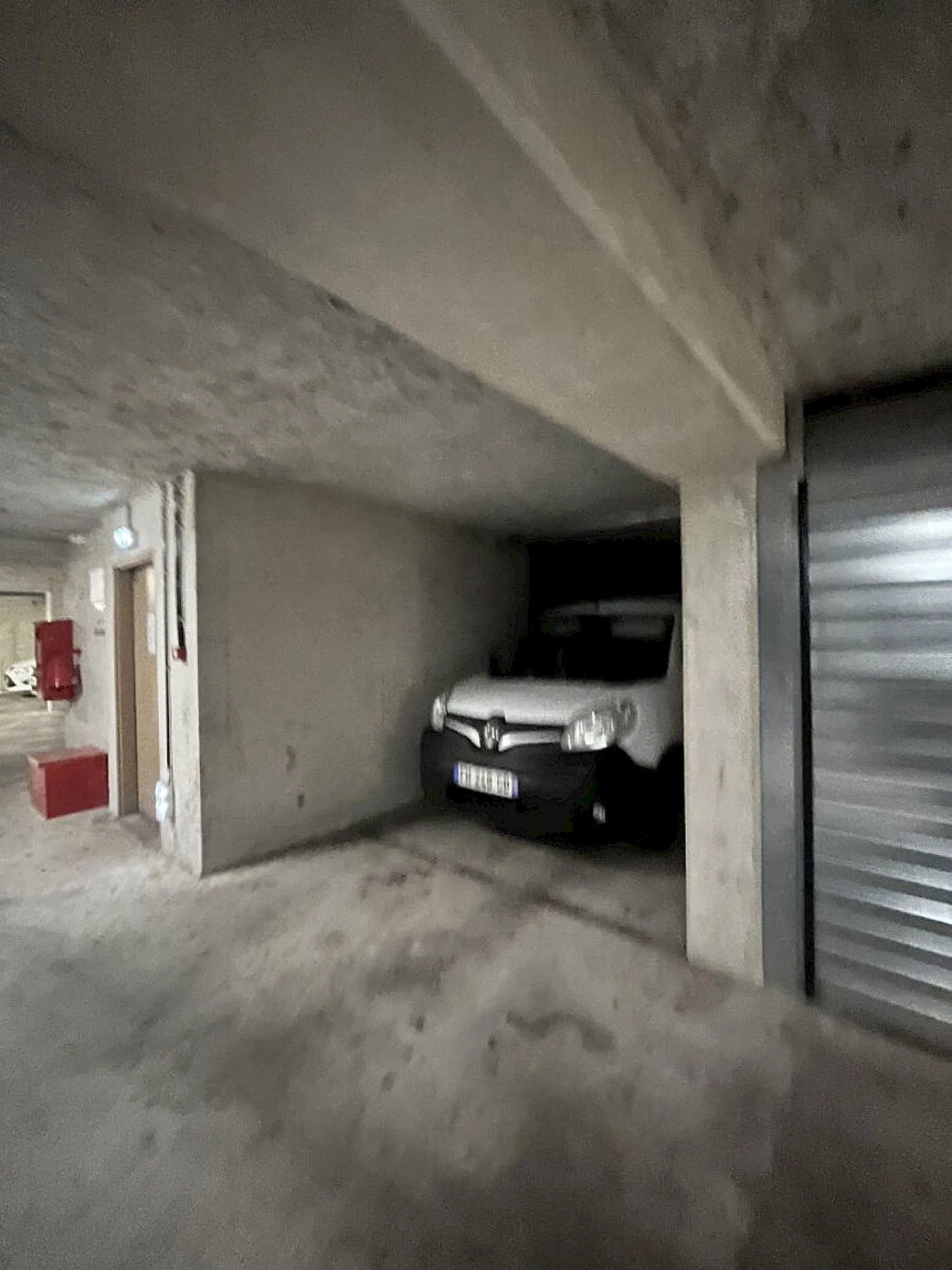 934-Parking / box Marseille