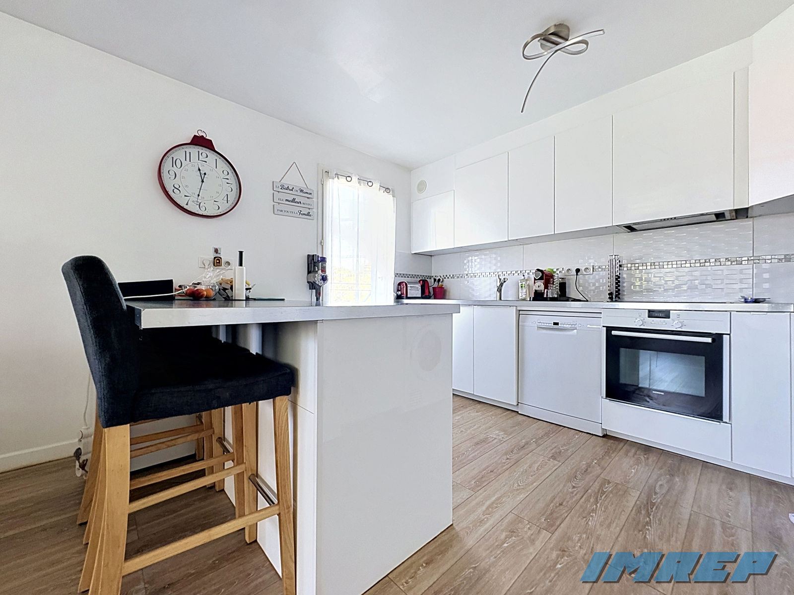 APPARTEMENT - 4