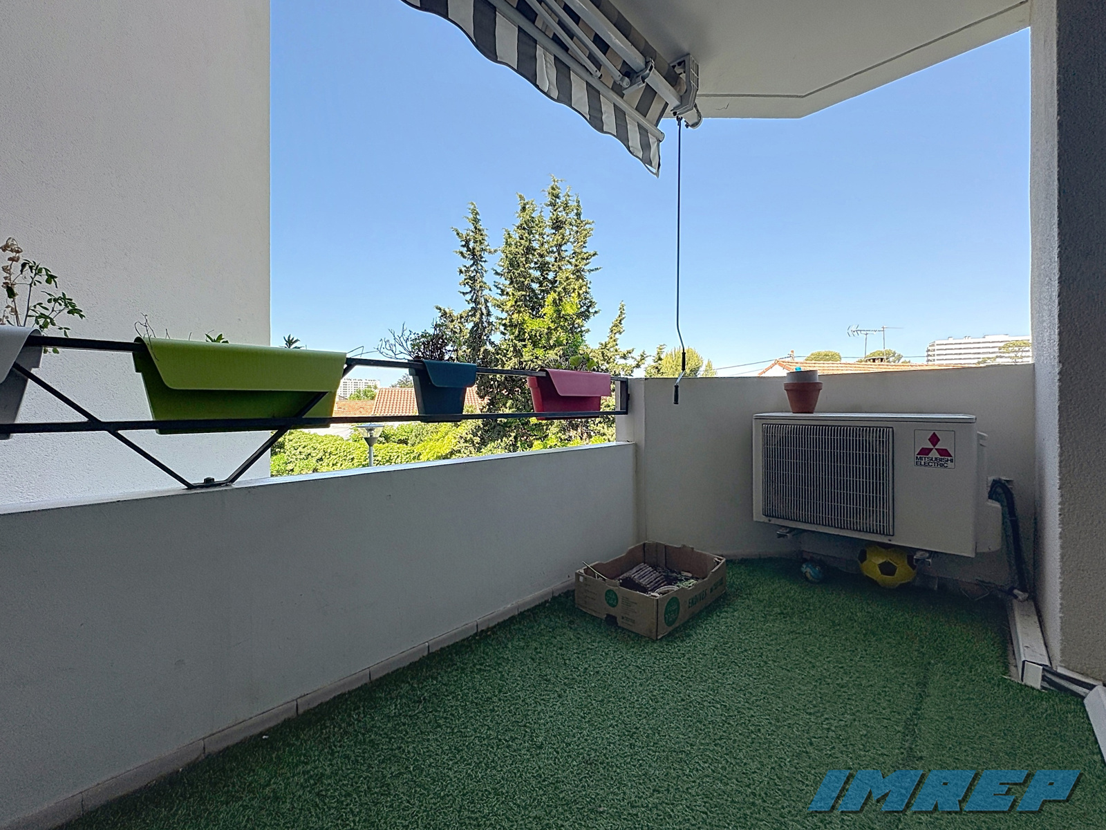 APPARTEMENT - 11