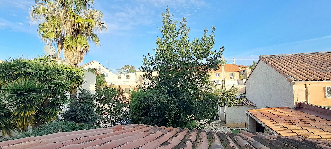 847-Belle maison de caractère Type 5 -183m2 -13009 MARSEILLE - réf :
