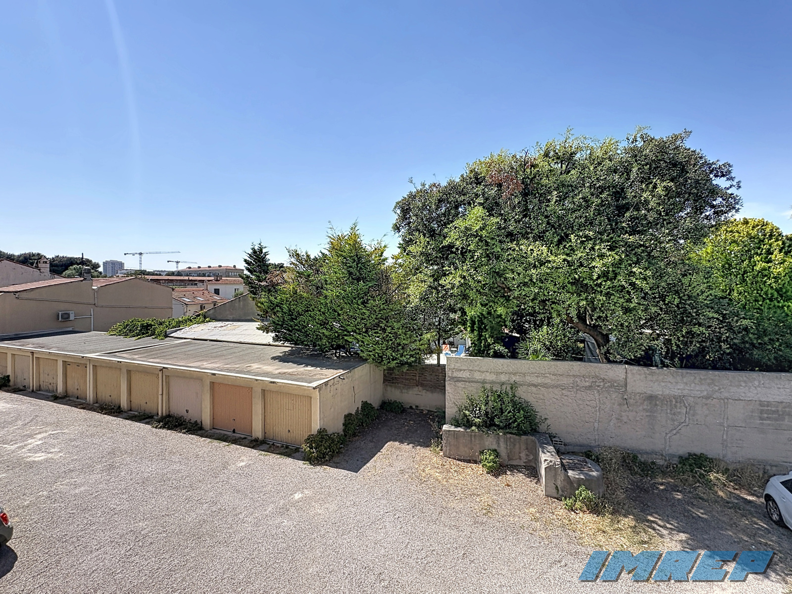 Type 3 , 12 Bd de Roquevaire 13009 - 8