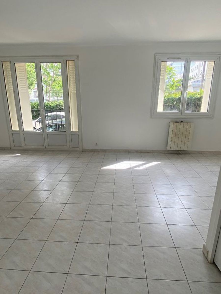 10933-Appartement 3 pièces - Ste Marguerite - 13009 - 4