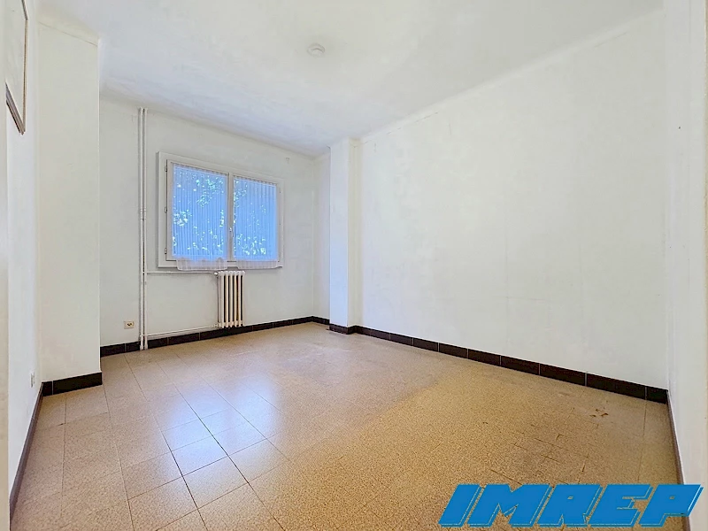 APPARTEMENT T4, 73 m², 205 000€ / SAINT-GINIEZ