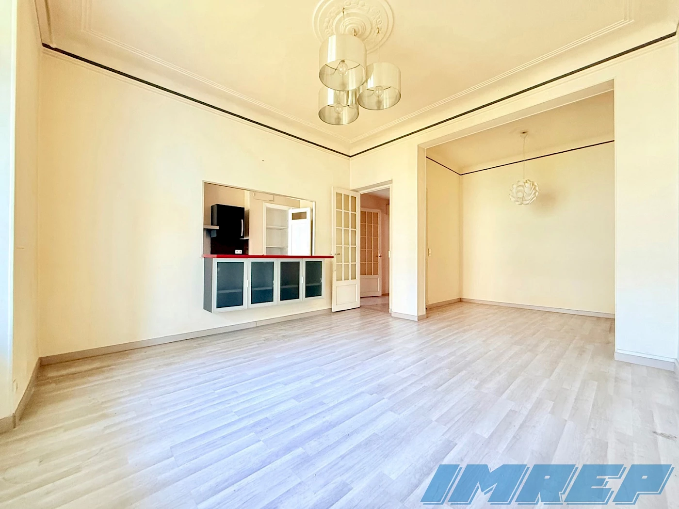 APPARTEMENT T3/T4 - 87 m² - 319 000€ - 13004 MARSEILLE