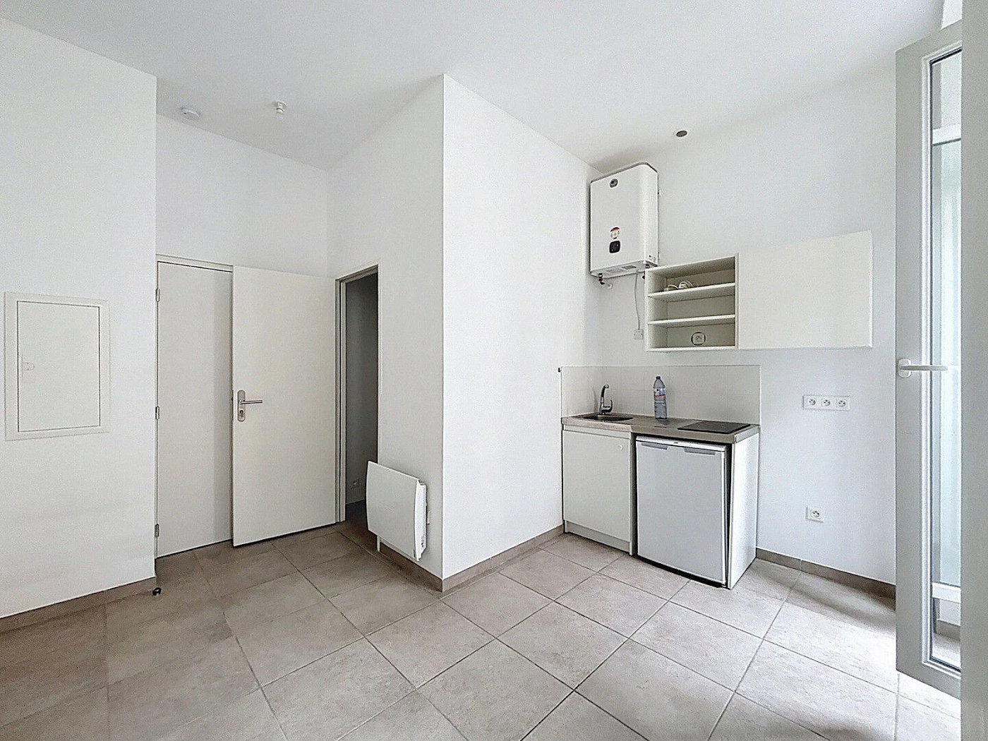 900-Appartement Marseille 6ème