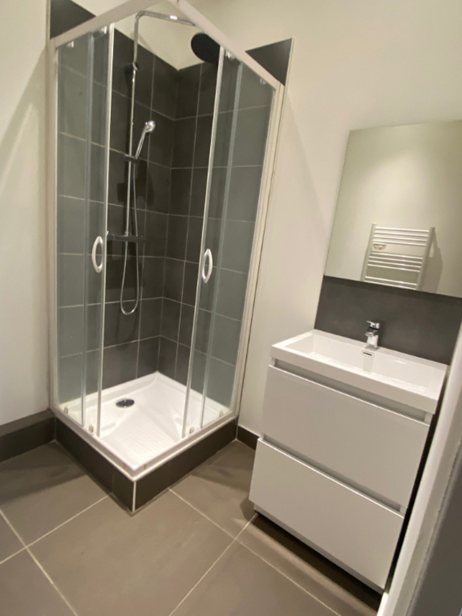13277-Studio - Chutes la Vie - Bd DAHDAH 13004- - 3