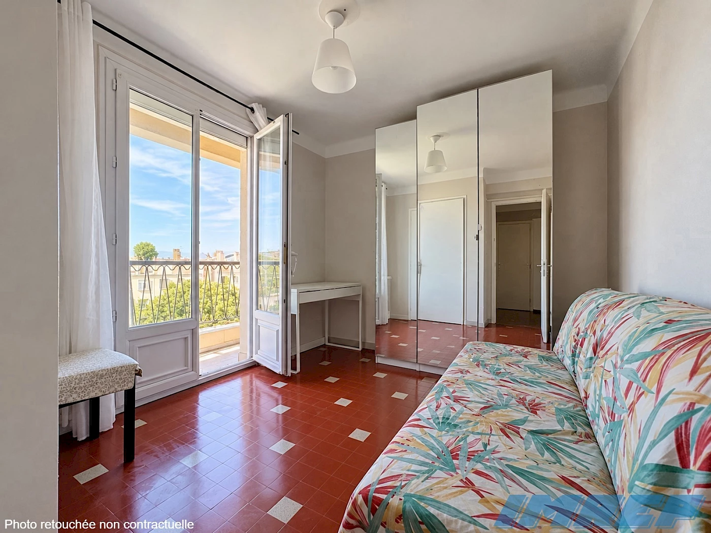 Bel appartement T4 lumineux balcons garage 13009 MARSEILLE