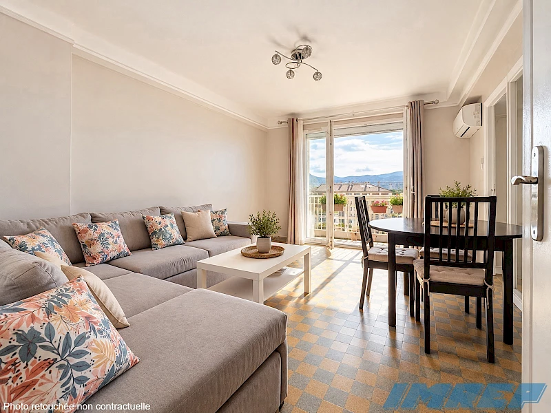 Bel appartement T4 lumineux balcons garage 13009 MARSEILLE