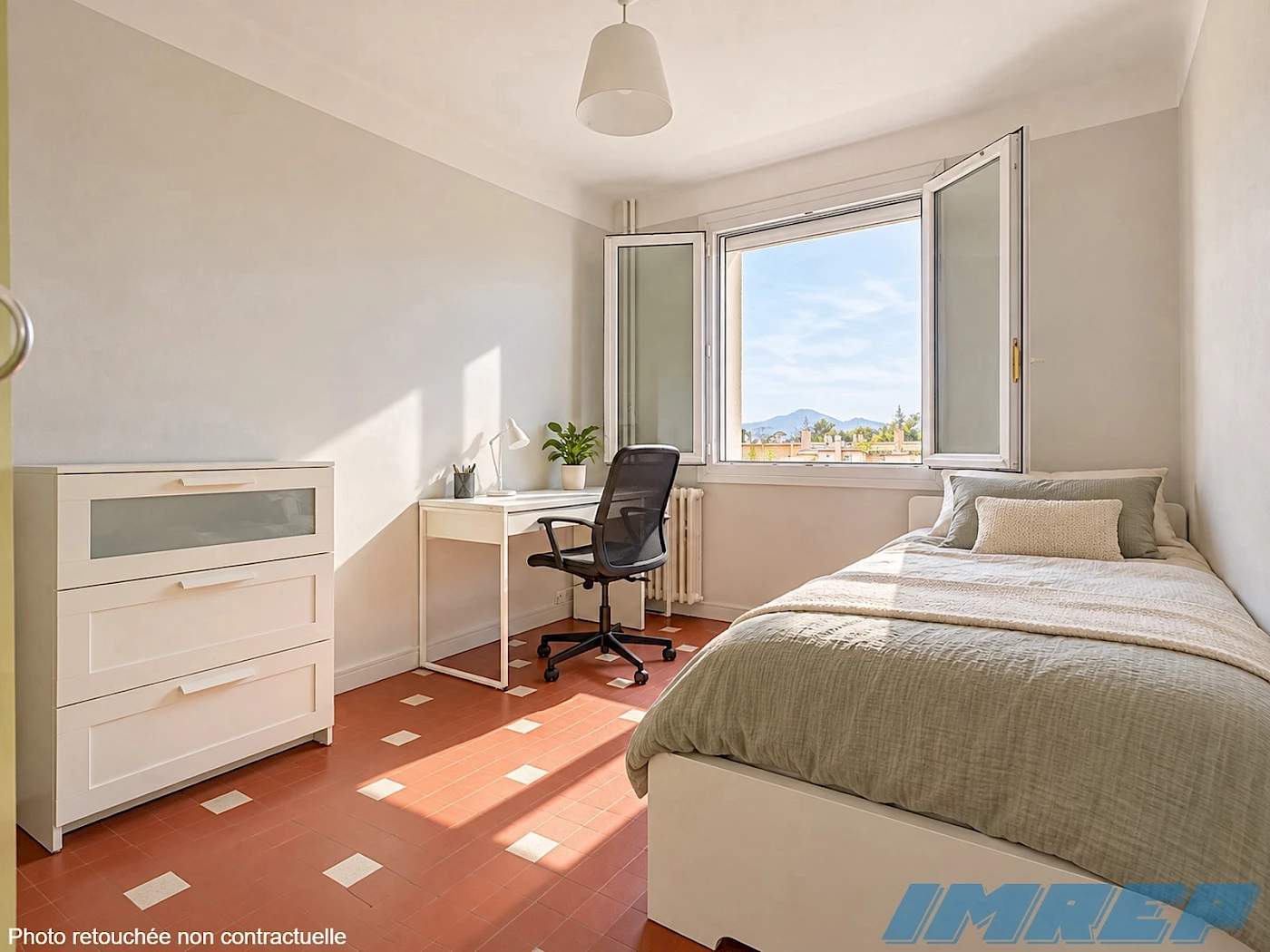 Bel appartement T4 lumineux balcons garage 13009 MARSEILLE