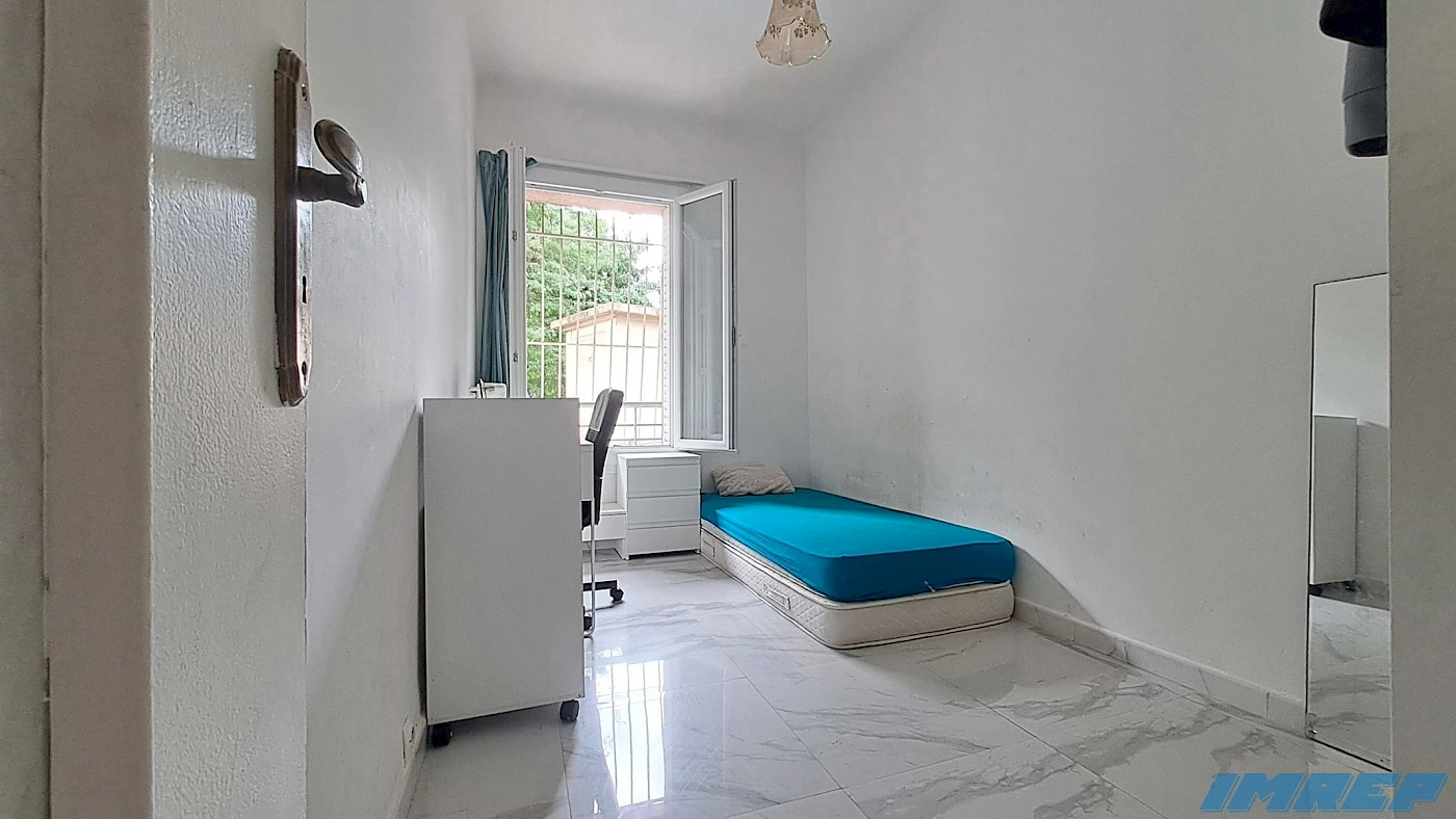 Marseille 13009 Ste-Marguerite/Michelet Spacieux T4 de 93 m²