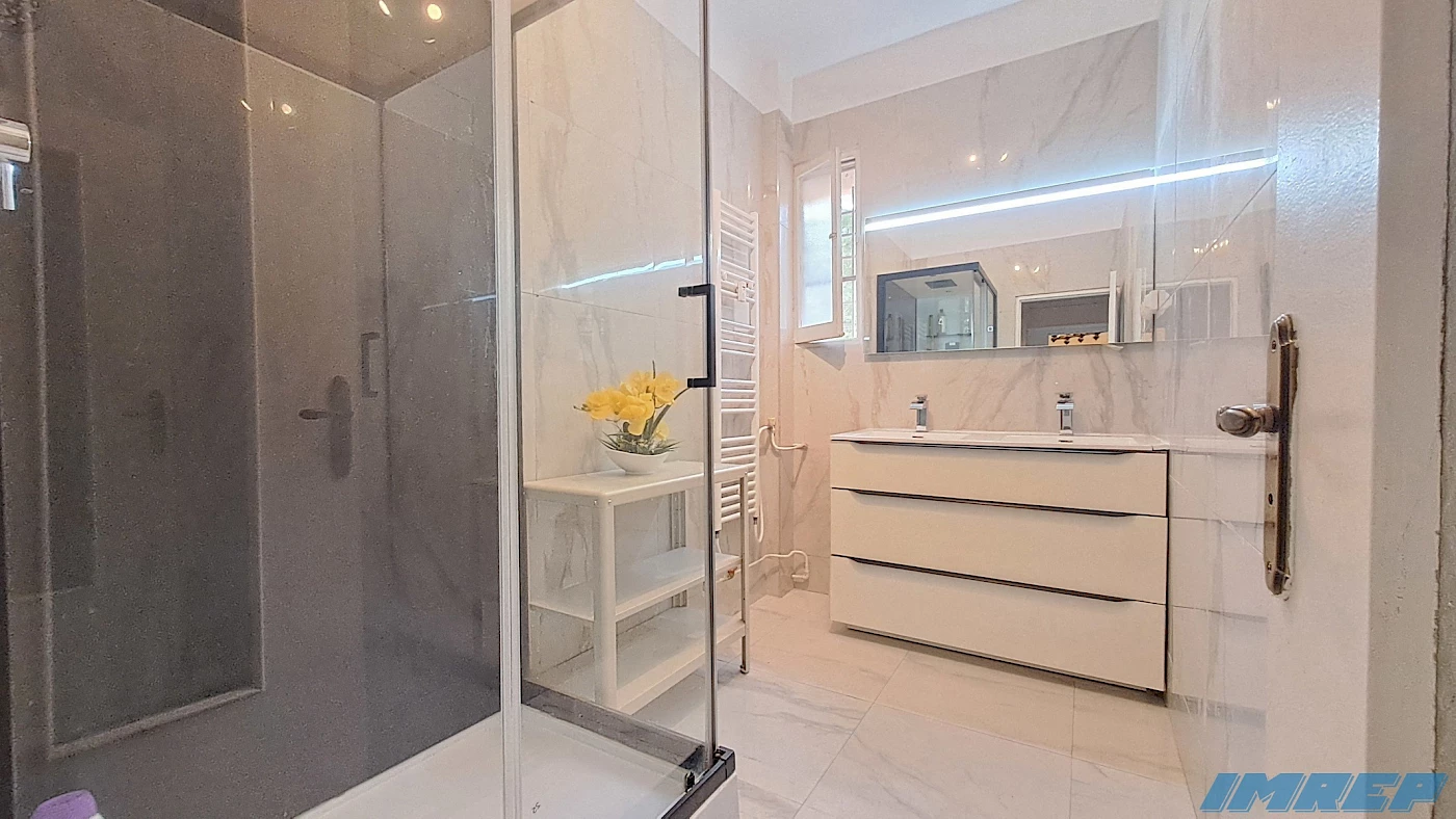 Marseille 13009 Ste-Marguerite/Michelet Spacieux T4 de 93 m²
