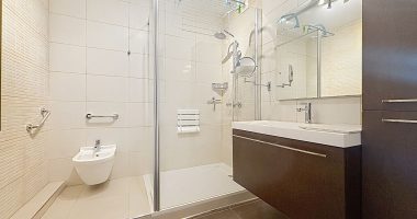 8a4f7106